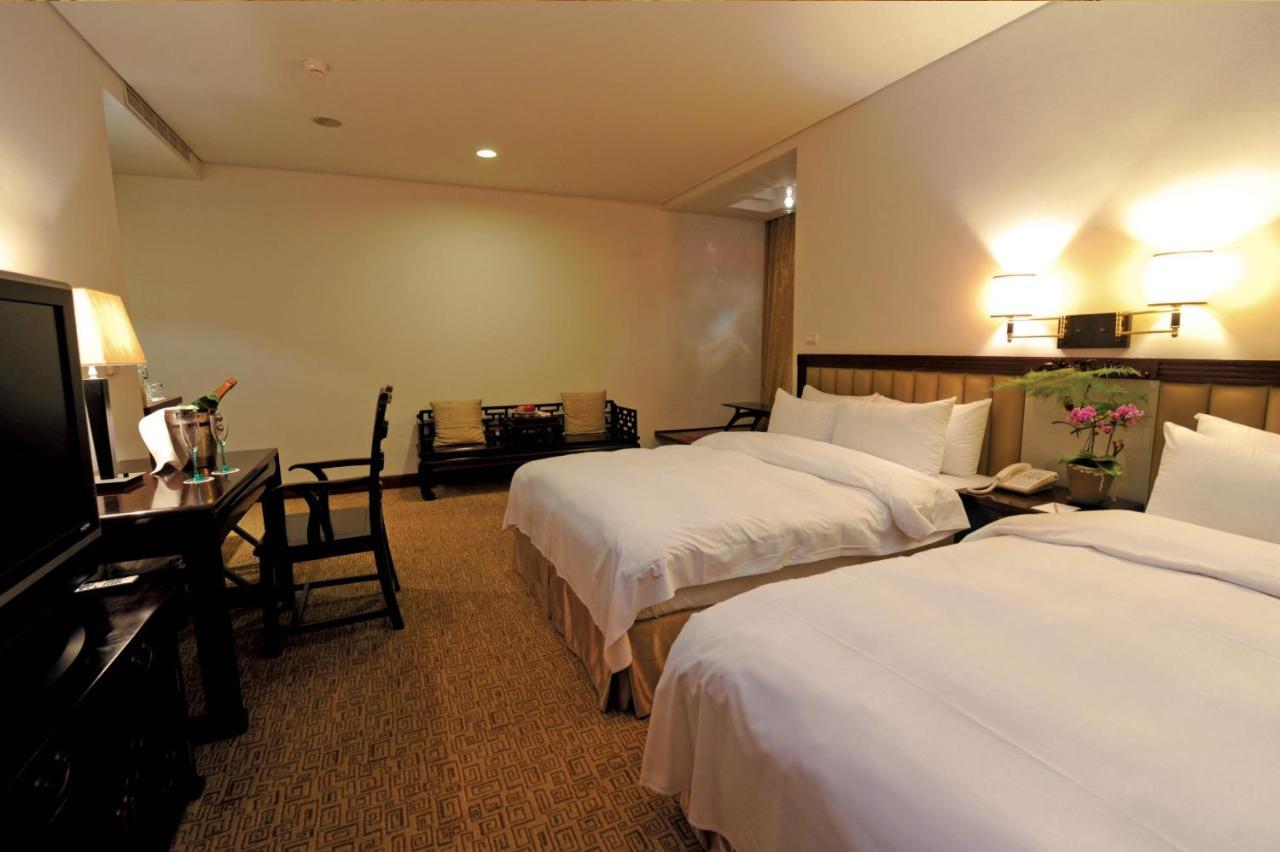 Beautiful Hotel Taipei Xindian Buitenkant foto