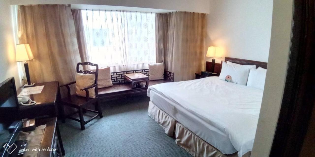 Beautiful Hotel Taipei Xindian Buitenkant foto