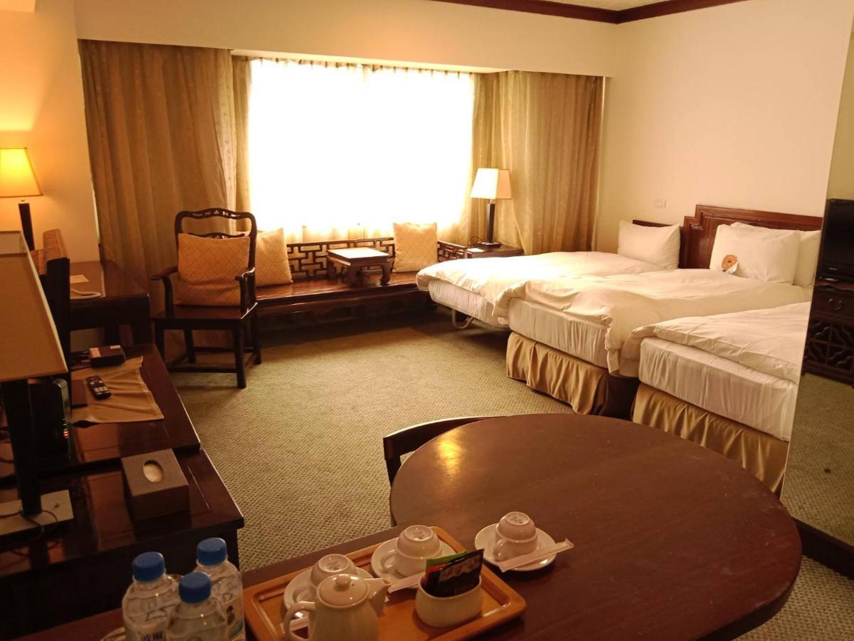 Beautiful Hotel Taipei Xindian Buitenkant foto