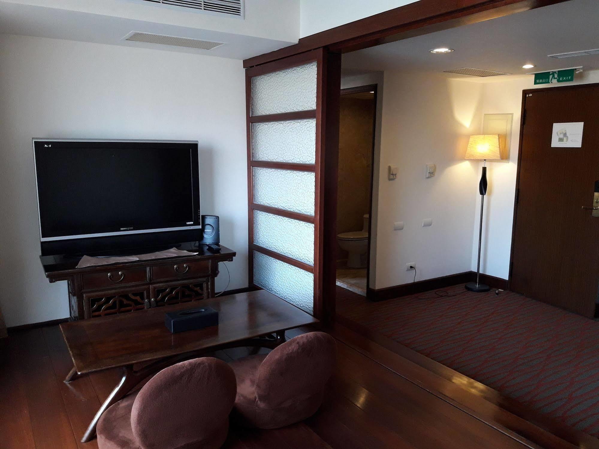 Beautiful Hotel Taipei Xindian Buitenkant foto